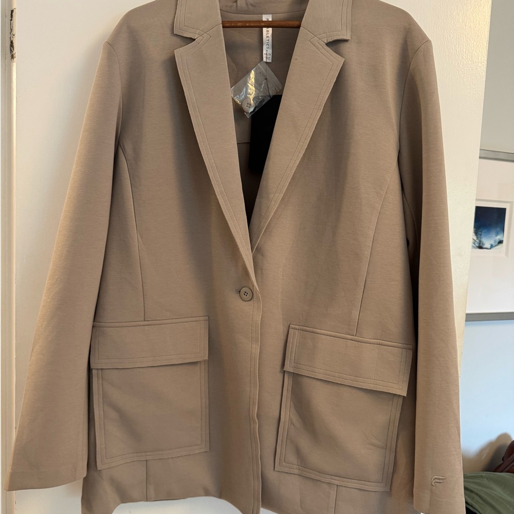 Fabletics Classic Beige Blazer